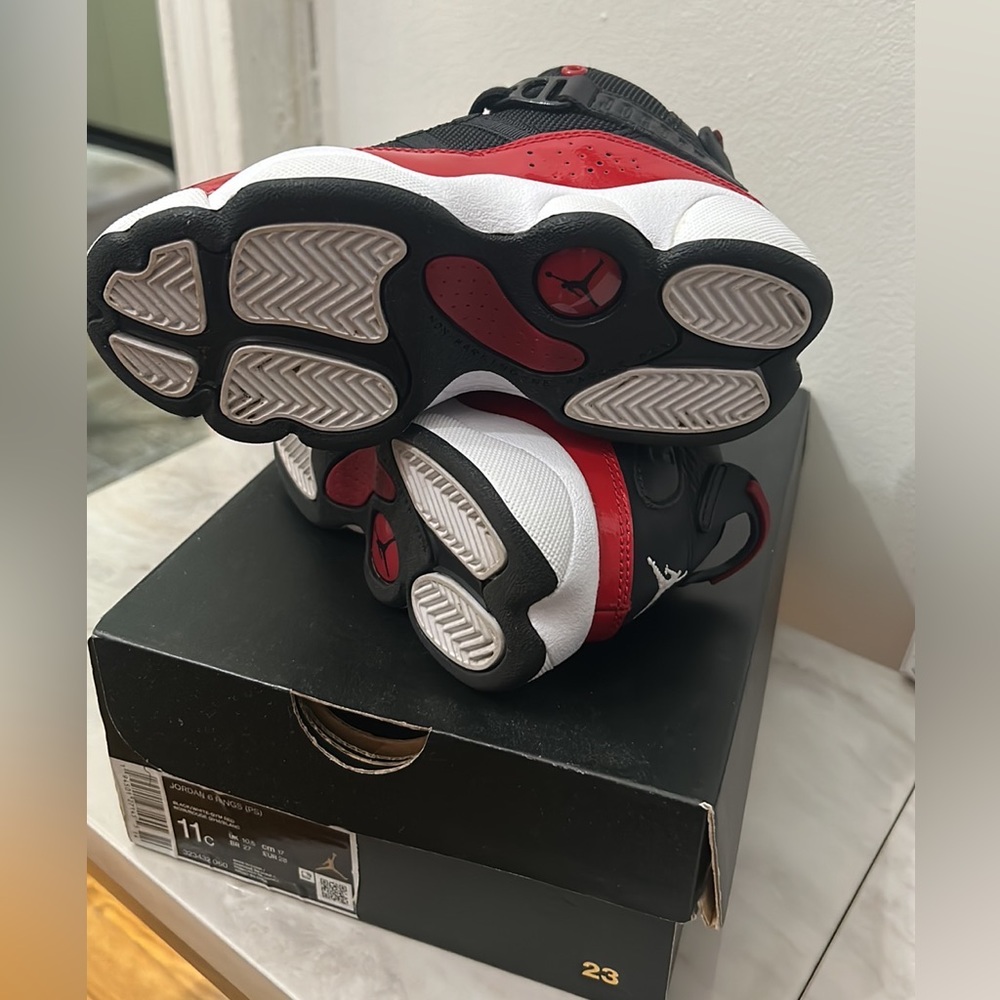 Toddler Jordan 6 rings - Picture 6 of 8